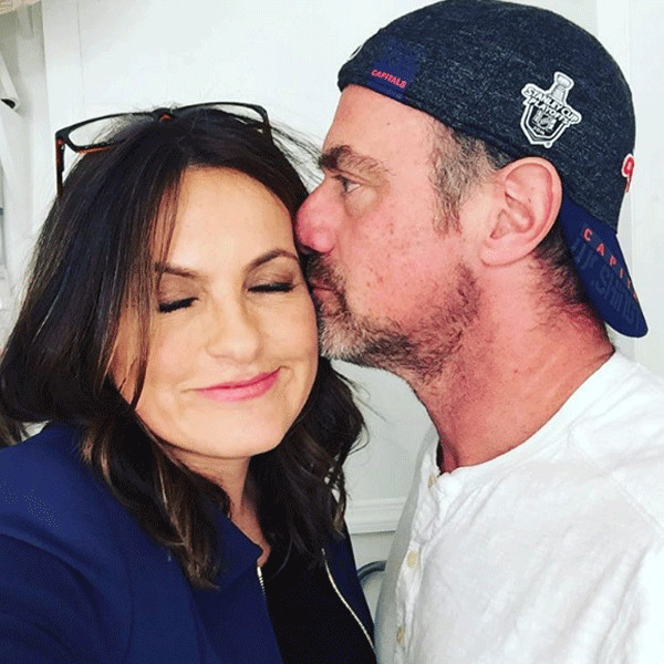 Mariska Hargitay, Chris Meloni, Valentine's Day 2017 Mariska Hargitay, Chris Meloni, Valentine's Day 2017